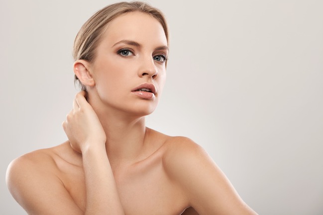 Rejuvenece el contorno de tus ojos 